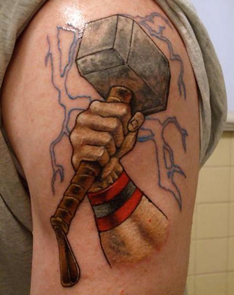 Значение татуировки молот