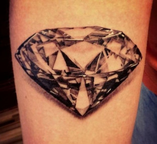 Значение татуировки алмаз
